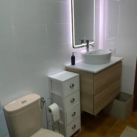 Bella Vista 2 * Tías